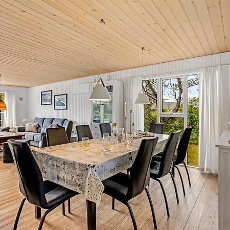 Aurel - 750m From The Sea By Interhome Blåvand