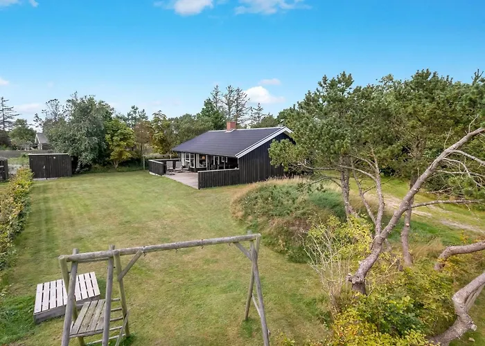 Vakantiehuis Aurel - 750m From The Sea By Interhome