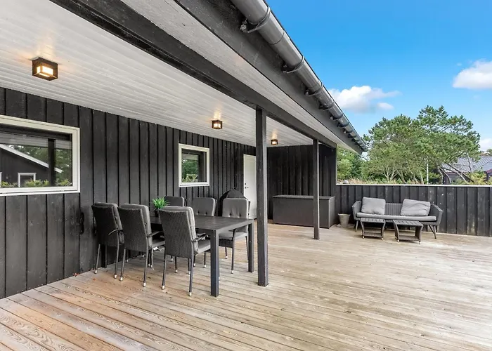 Aurel - 750m From The Sea By Interhome 度假居