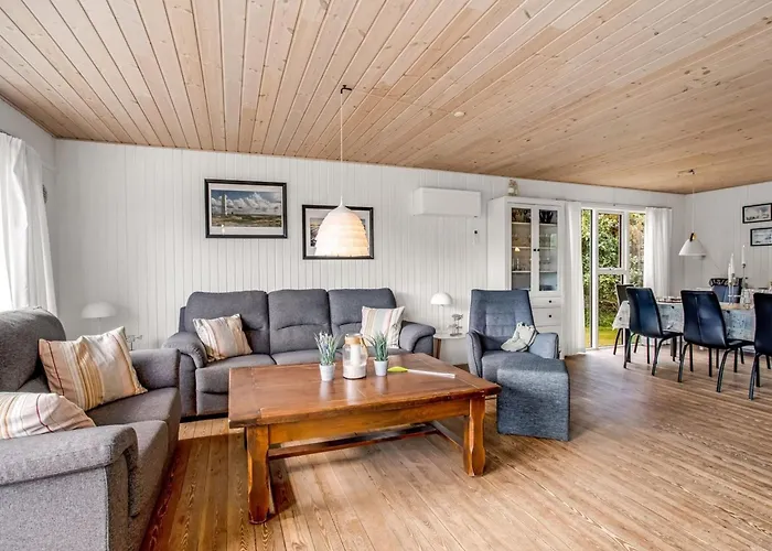 Vakantiehuis Aurel - 750m From The Sea By Interhome Blåvand